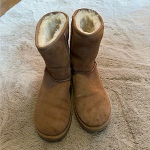 Ugg Classic Short ll Boots